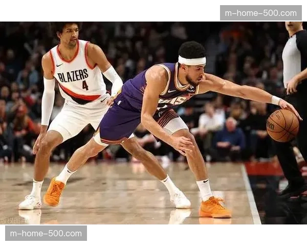 开拓者不敌太阳 艾顿面对旧主表现抢眼