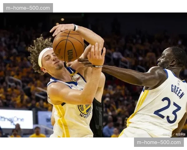 森林狼进攻稳定性待提升 爱德华兹成长助球队均衡发展 森林狼进攻稳定性待提升 爱德华兹成长助球队均衡发展