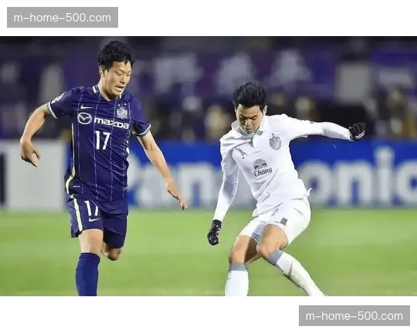 广岛三箭补时连入两球 客场2-2绝平首尔FC保持不败 广岛三箭补时连入两球 客场2-2绝平首尔FC保持不败